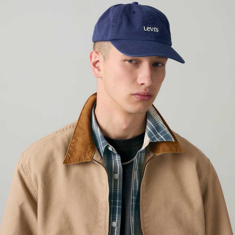 Levi's Club Logo Cap image number 1